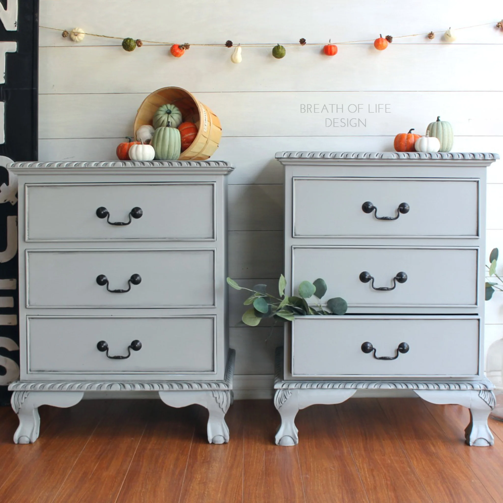 Dixie Belle Chalk Mineral Paint – Driftwood (Available in 5 Sizes) - Image 3