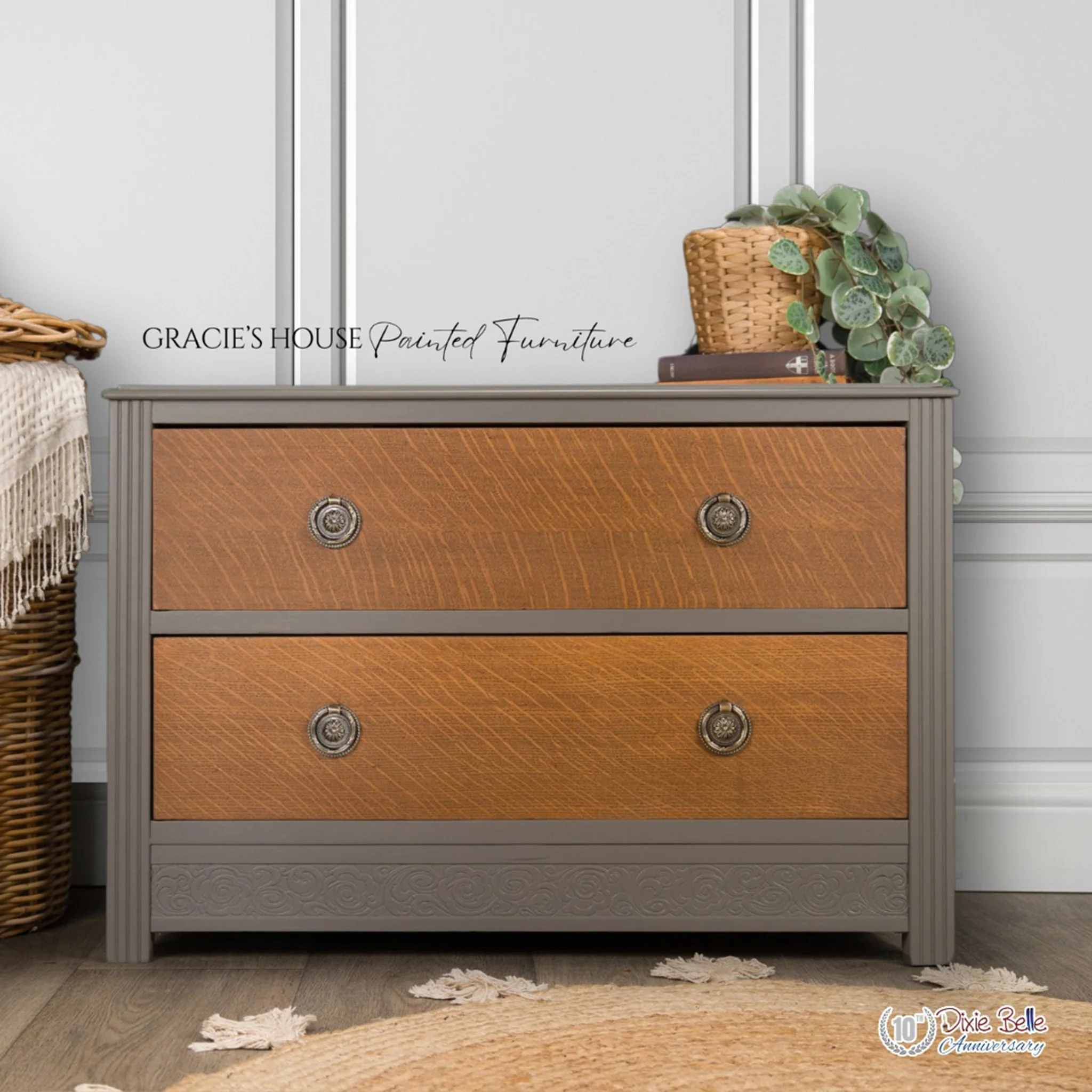 Dixie Belle Chalk Mineral Paint – Hurricane Gray (Available in 5 Sizes) - Image 2