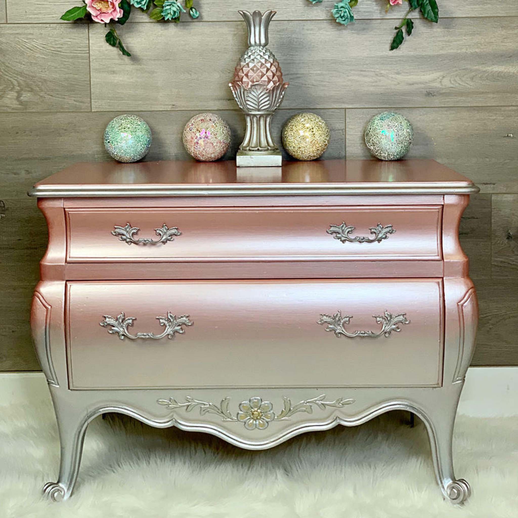 Dixie Belle Moonshine Metallics | Metallic Furniture Paint (16 oz)