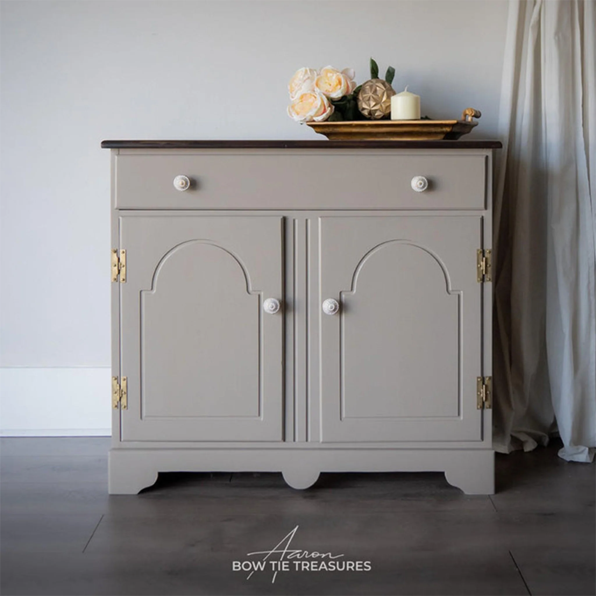 Dixie Belle Badlands Silk All-in-One | Furniture Paint - Image 2