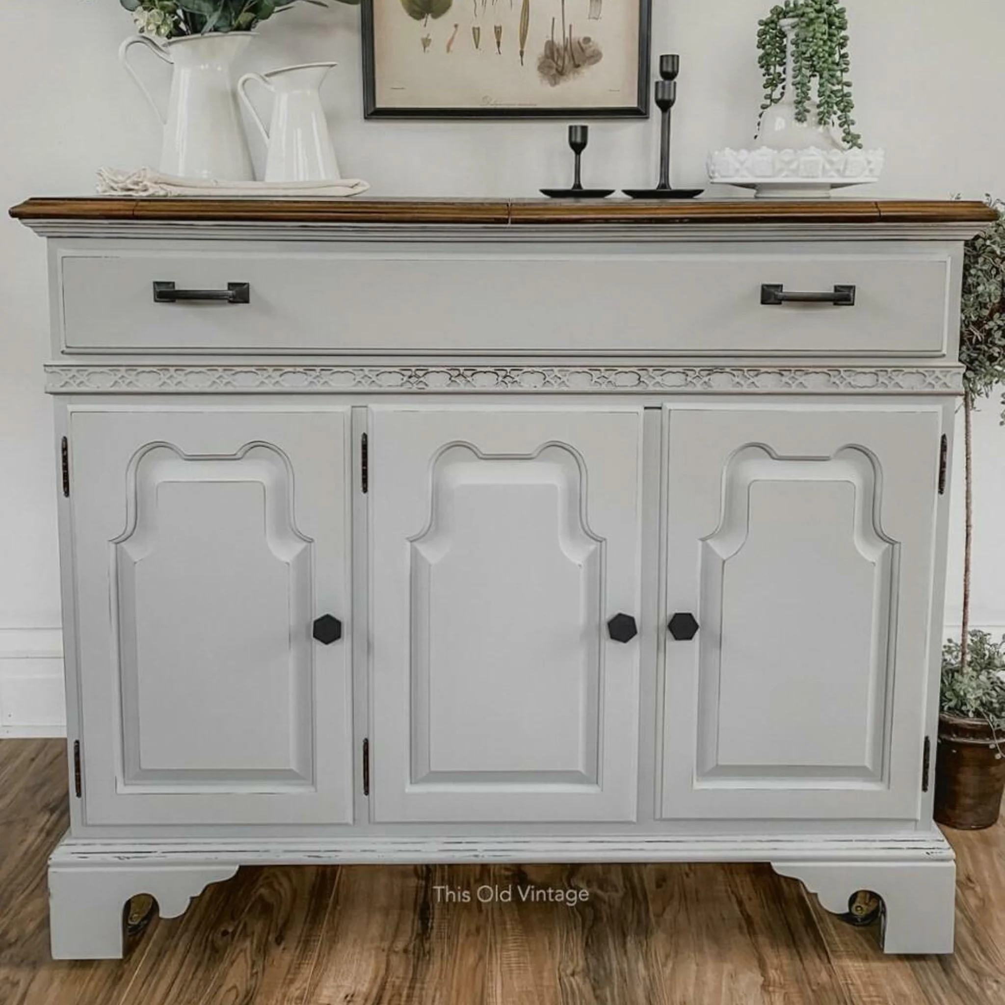 Dixie Belle Baja Gray Silk All-in-One | Furniture Paint - Image 7