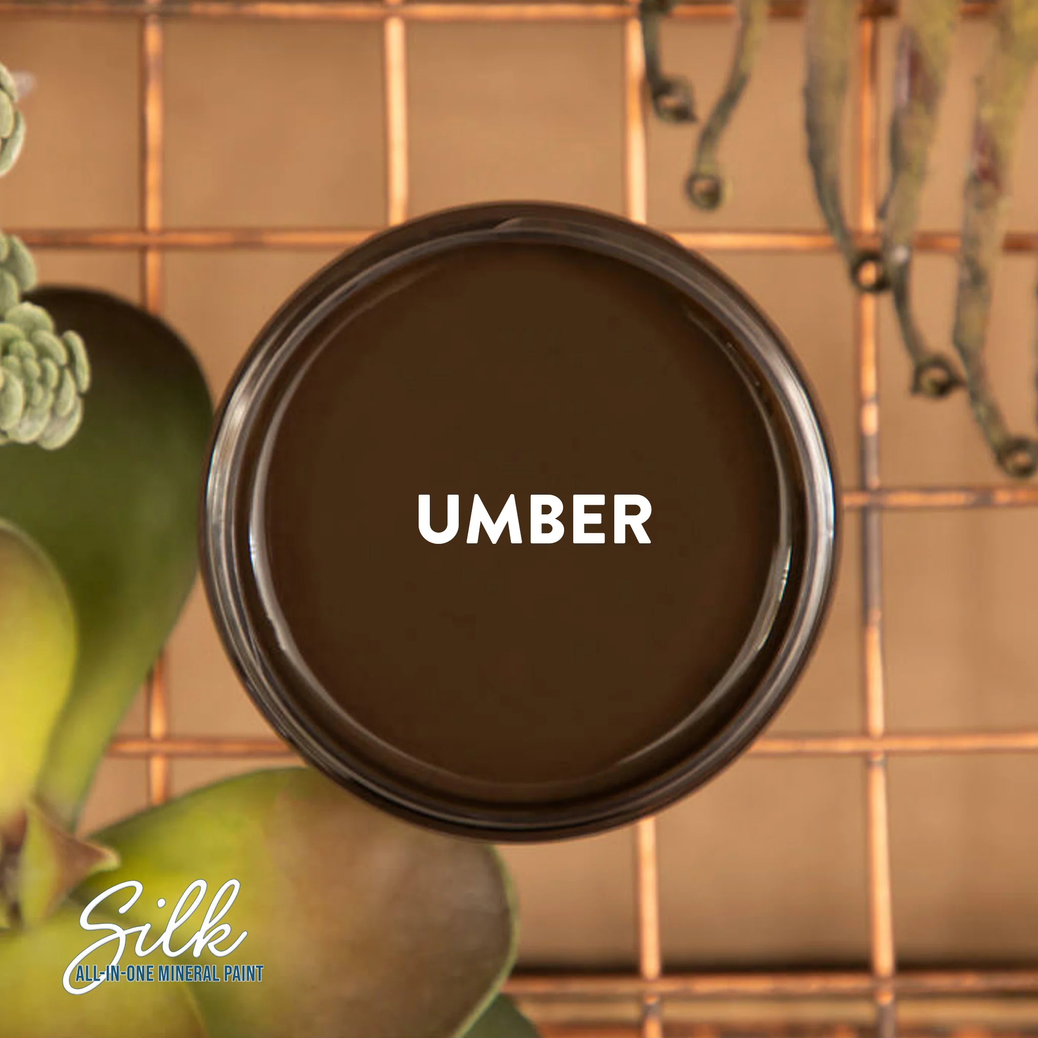 Dixie Belle Umber Silk All-in-One | Furniture Paint - Image 4