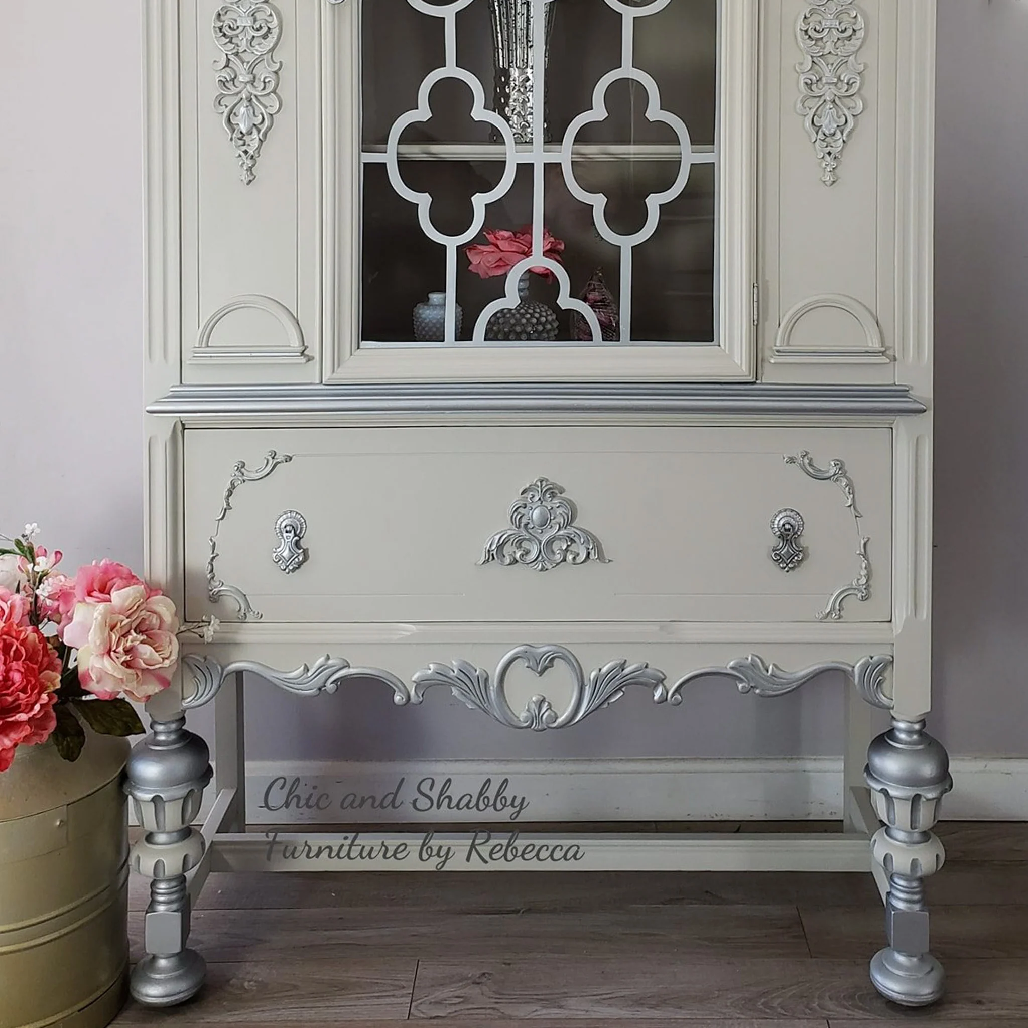 Dixie Belle Chalk Mineral Paint – Sawmill Gravy (Available in 5 Sizes) - Image 2
