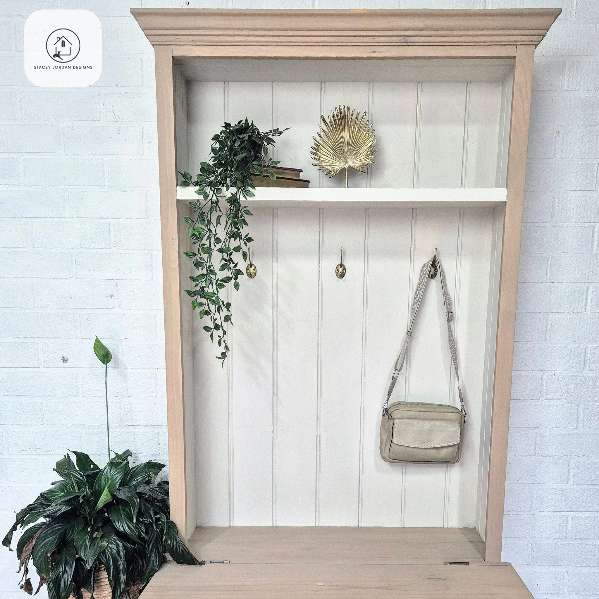 Dixie Belle Chantilly Silk All-in-One | Furniture Paint - Image 6