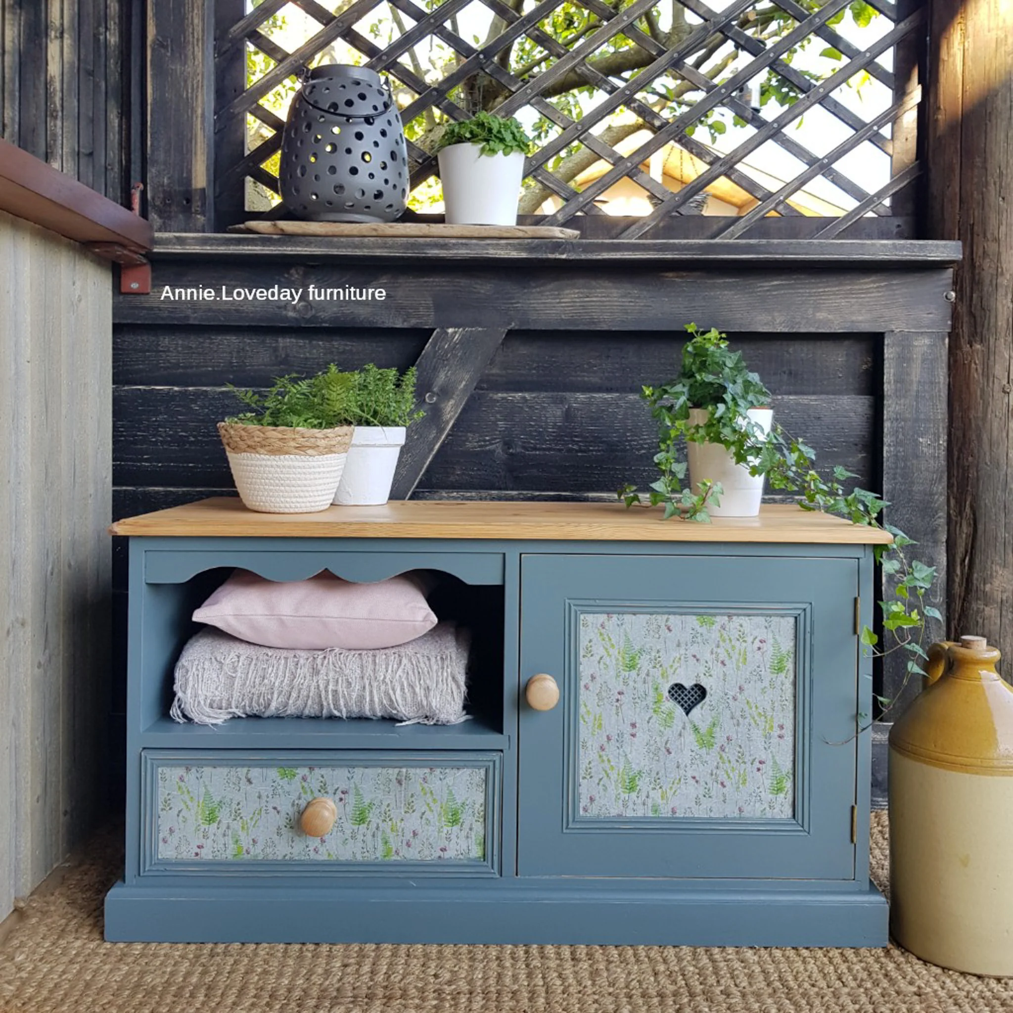 Dixie Belle Chalk Mineral Paint – Stormy Seas (Available in 5 Sizes) - Image 3
