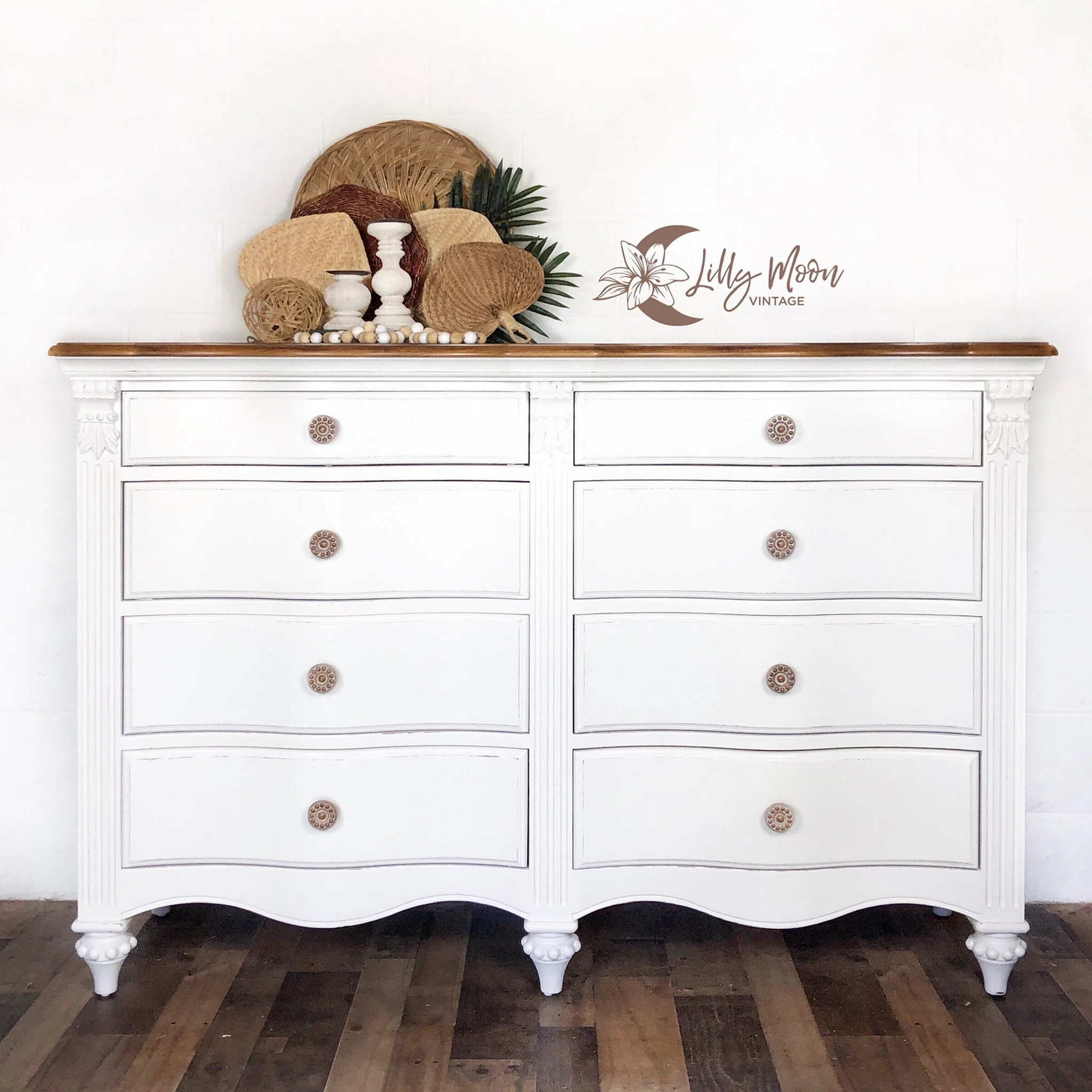 Dixie Belle Chalk Mineral Paint – Fluff (Available in 5 Sizes) - Image 2