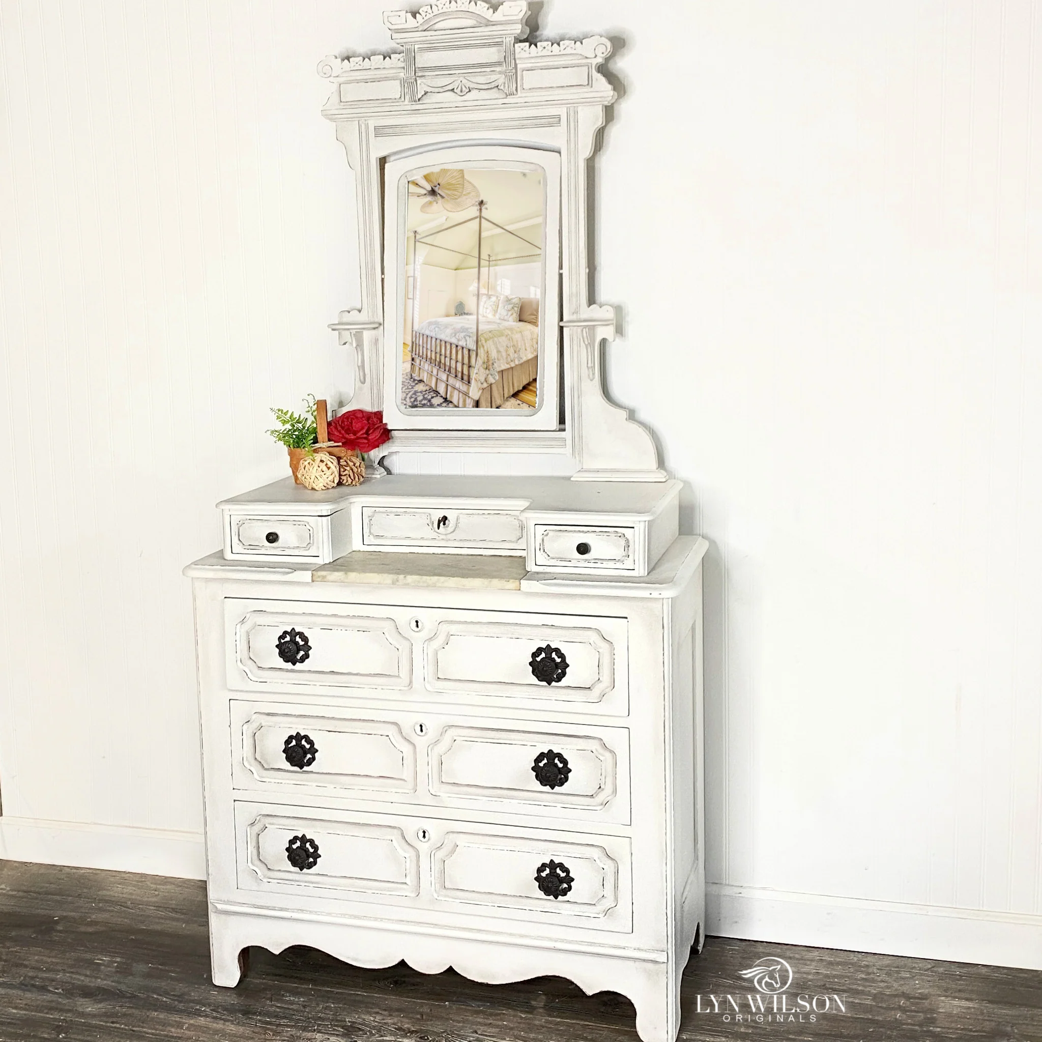 Dixie Belle Chalk Mineral Paint – Fluff (Available in 5 Sizes) - Image 7