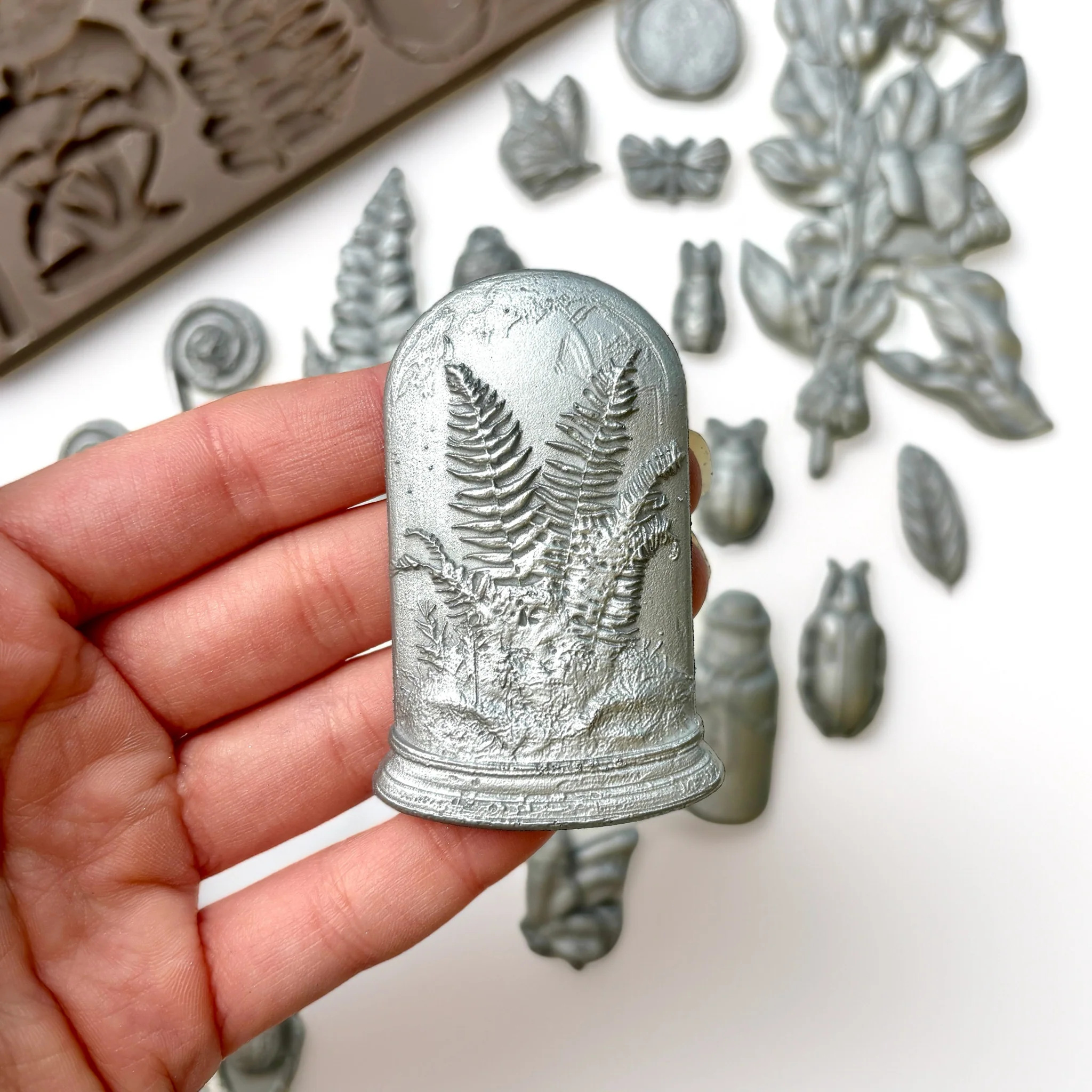 ReDesign with Prima - Elder Etchings Silicone Mold (5x10 Size) - Image 4