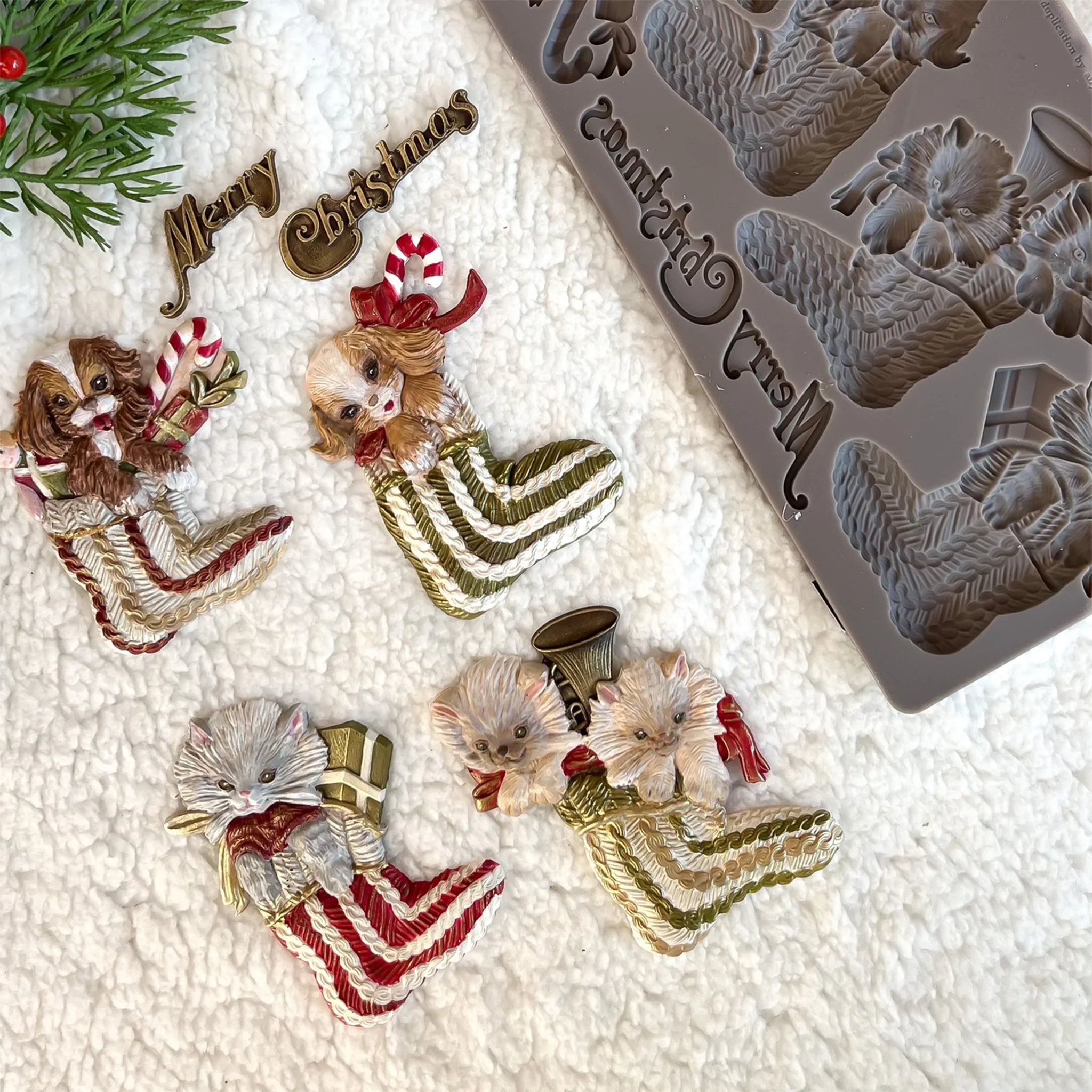 ReDesign with Prima - Twinkle Paws Stockings Silicone Mold (5x10 Size) - Image 6