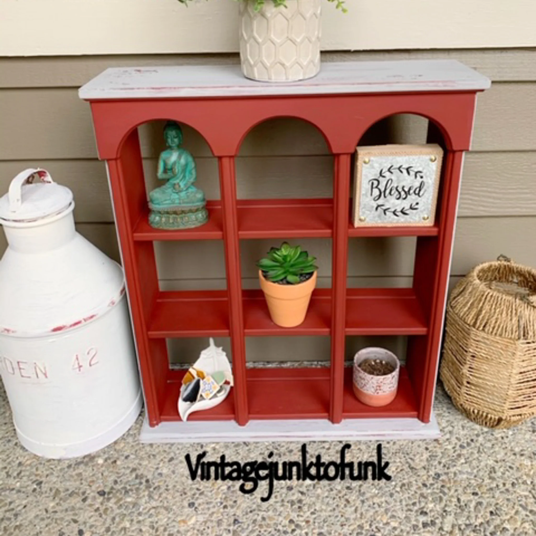 Dixie Belle Chalk Mineral Paint – Rustic Red (Available in 3 Sizes) - Image 4