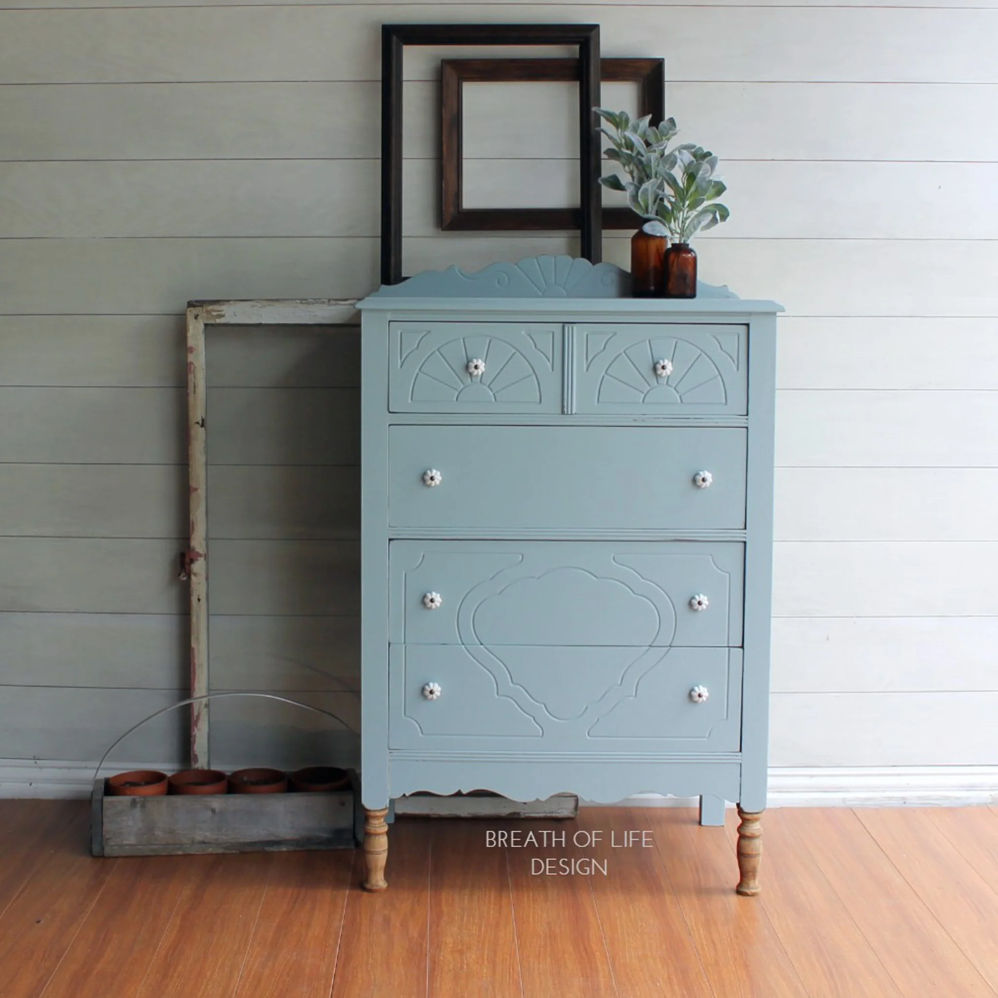 Dixie Belle Chalk Mineral Paint – Savannah Mist (Available in 3 Sizes) - Image 2