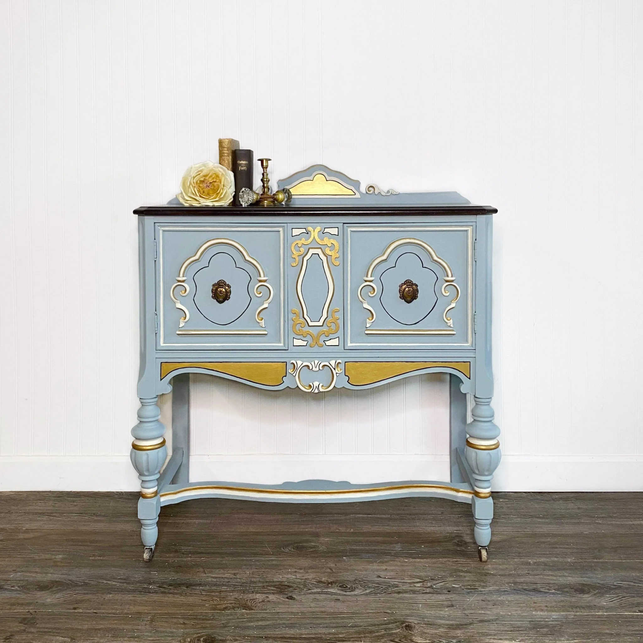 Dixie Belle Chalk Mineral Paint – Savannah Mist (Available in 3 Sizes) - Image 5