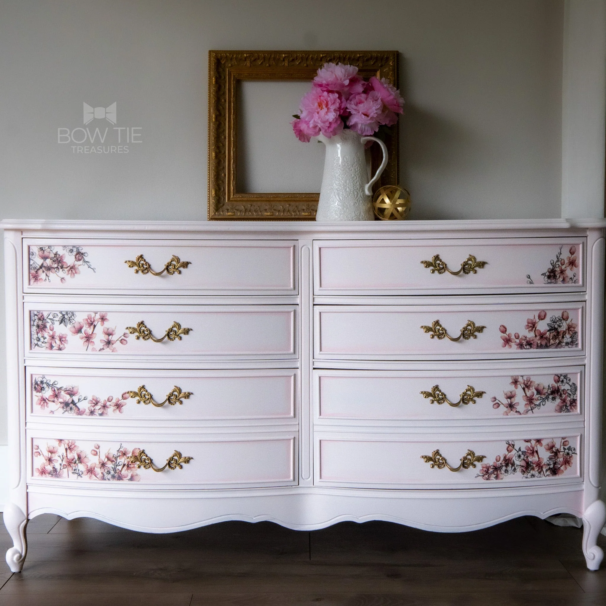 Dixie Belle Chalk Mineral Paint – Soft Pink (Available in 3 Sizes) - Image 2